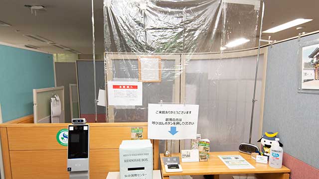 飛沫防止シートの設置