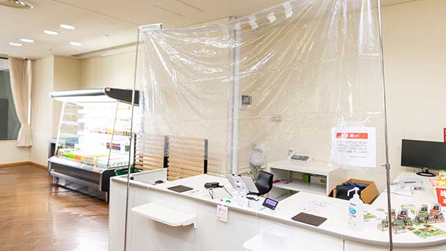 飛沫防止シートの設置