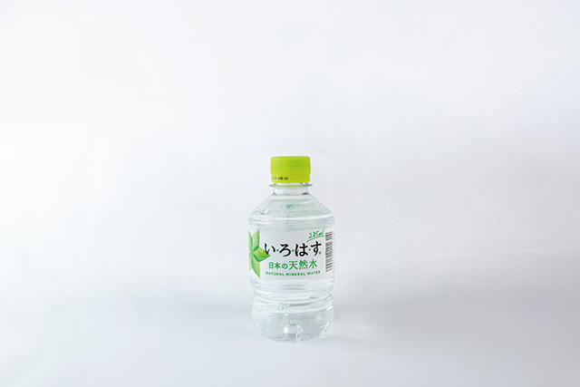 ミネラルウォーター（ペットボトル）350ml程度￥150